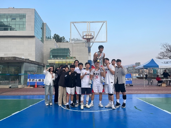 부산대학교 맥스 MAX 대표이미지